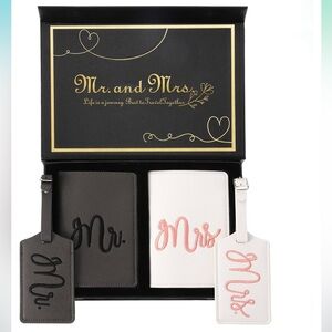 Cosweet Embroidered Mr. and Mrs. Passport and Luggage Tag Set